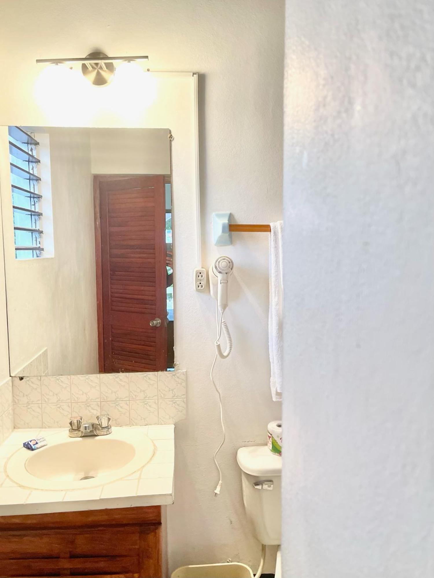 Summerset Residence Negril Esterno foto