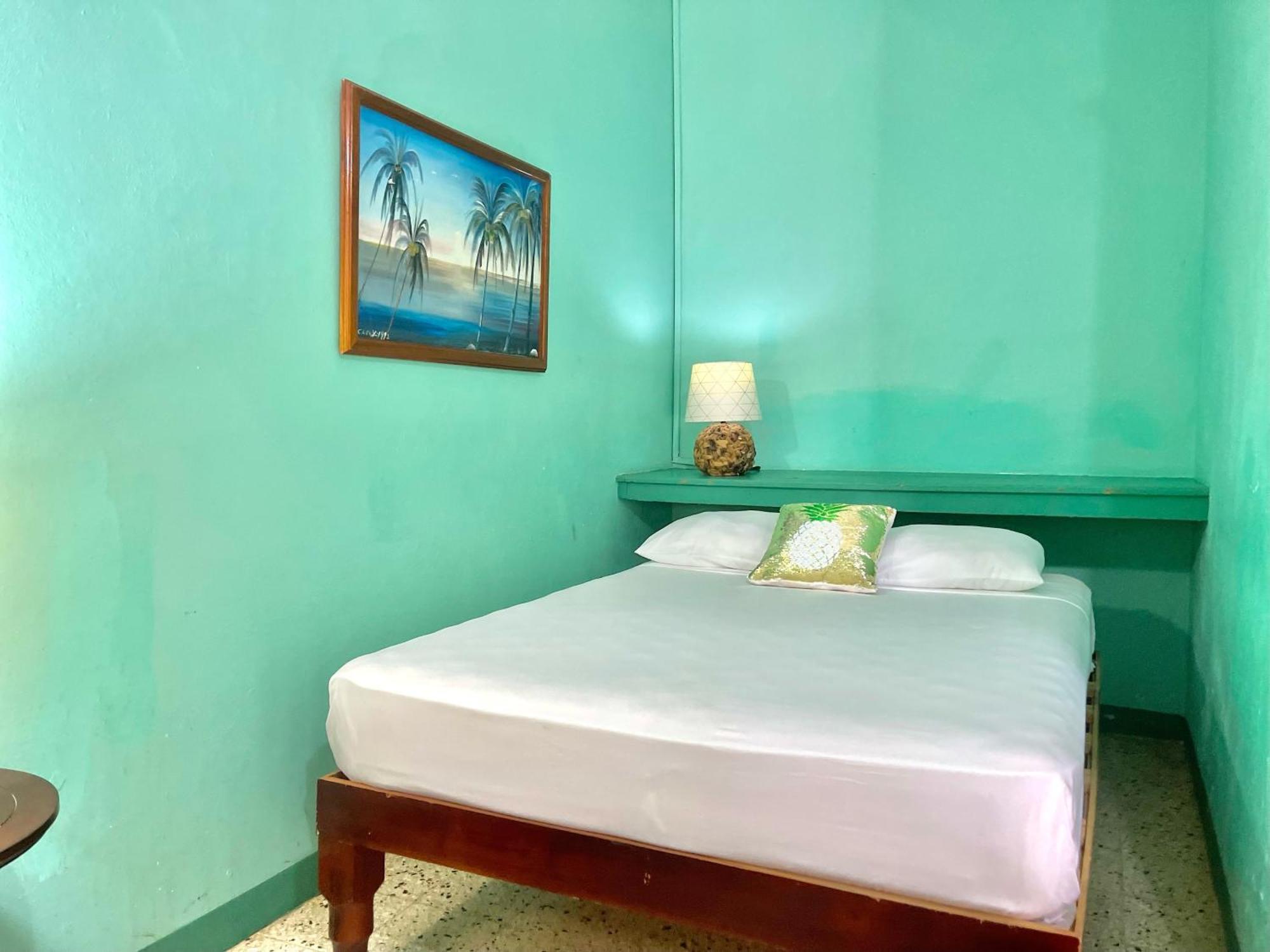 Summerset Residence Negril Esterno foto
