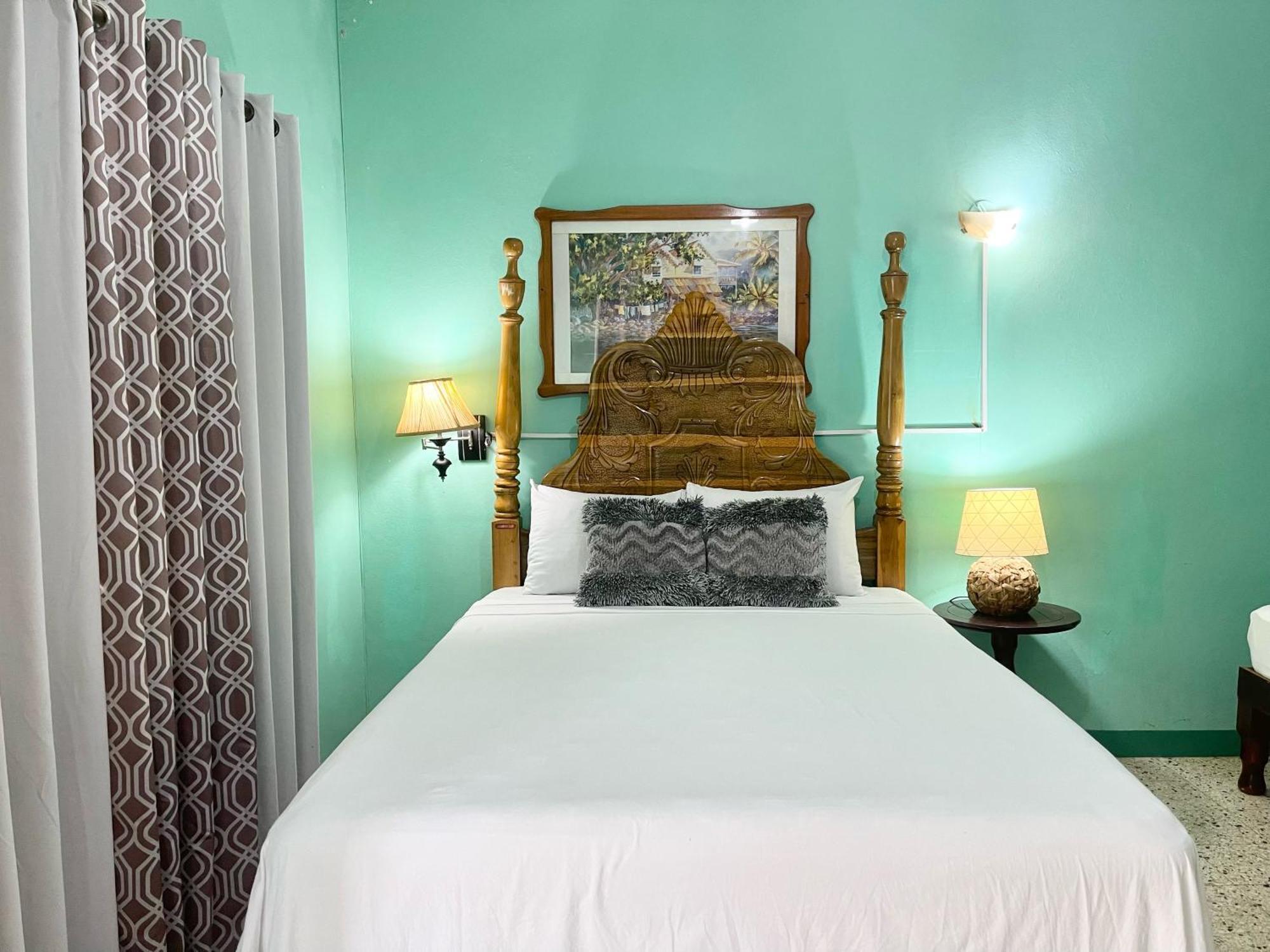 Summerset Residence Negril Esterno foto
