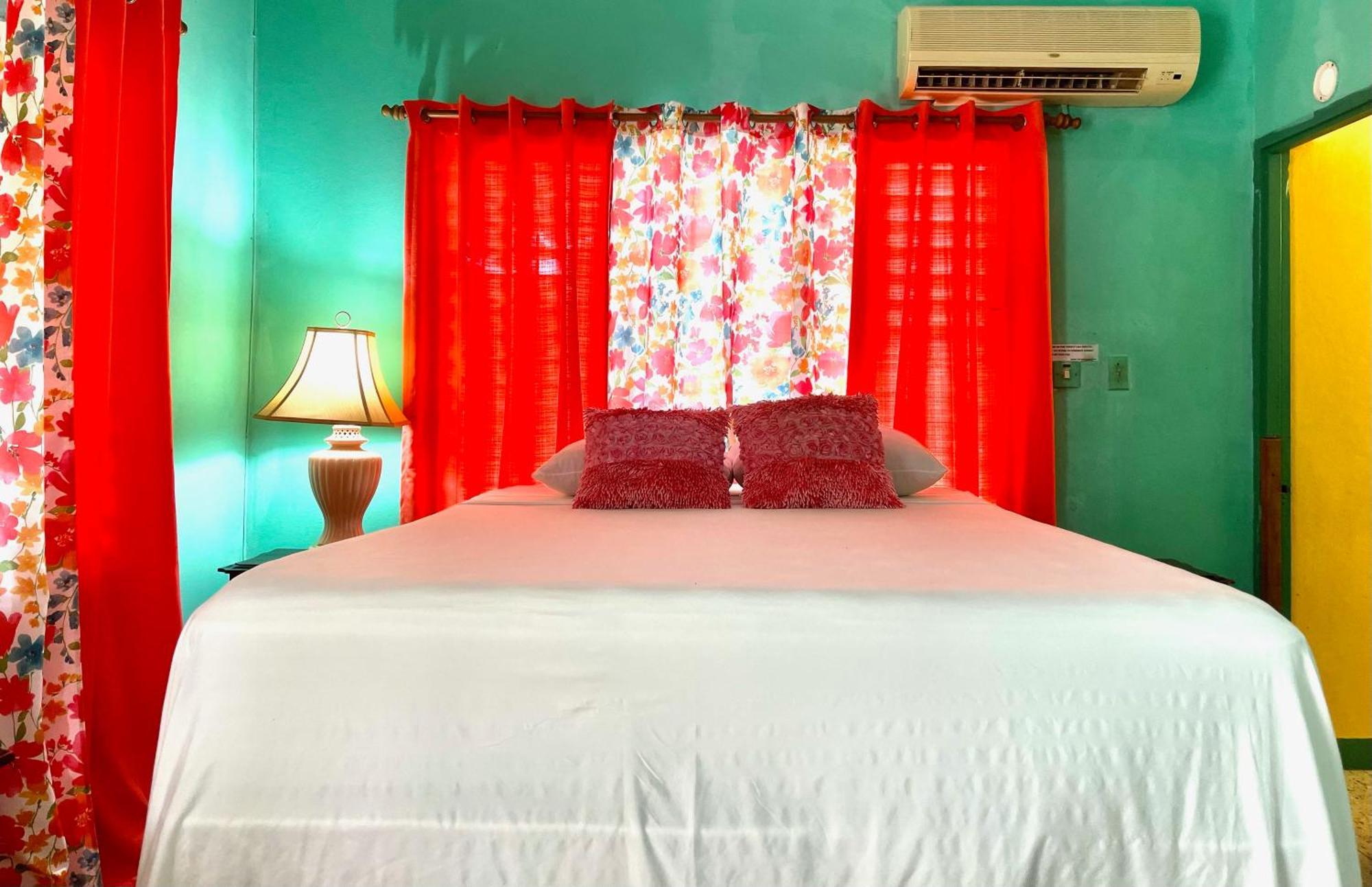 Summerset Residence Negril Esterno foto