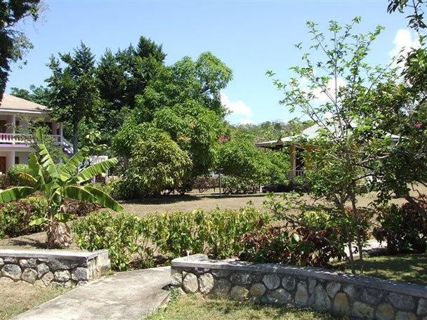 Summerset Residence Negril Esterno foto